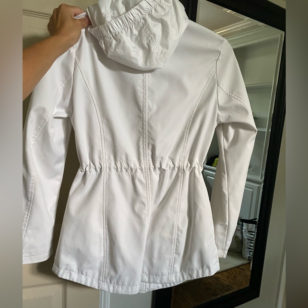 Guess Coat - image 3